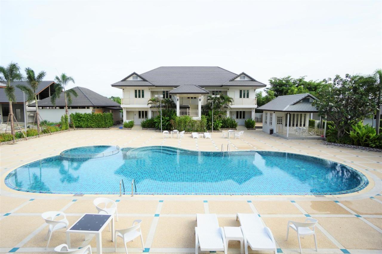Leelawadee Resort Sara Buri Екстериор снимка